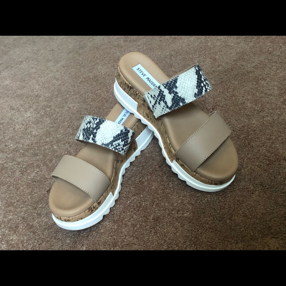 Steve Madden Snakeskin Platform Sandals - 7.5